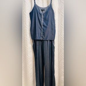 🩵Brand New (no tag…) DREW cute wide leg jumpsuit (S) with POCKETS 🙌